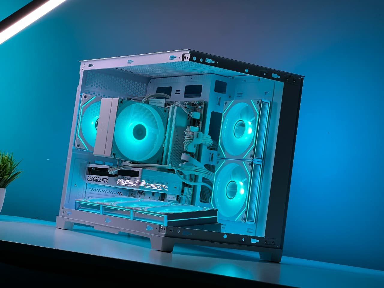 RTX 5070 + RYZEN 7800X3D, фото 1 из 5